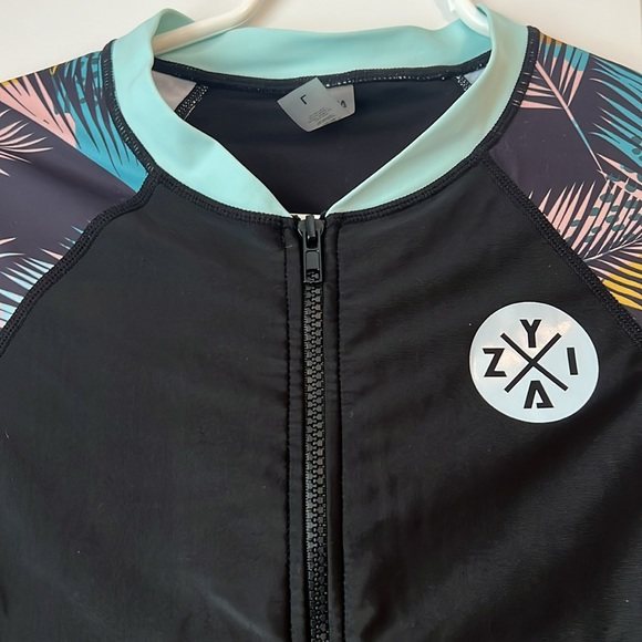 Rashguard Zyia grandeur large - Picture 4 of 5